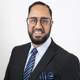 Tariq Khan